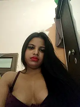 Maahhii 2 online show from 03/30/26, 01:40