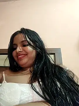 Maahhii 2 online show from 05/19/26, 09:11