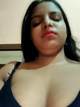 Maahhii 2 online show from 04/26/26, 01:19