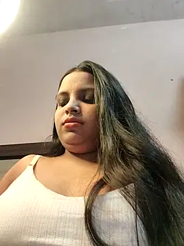 Maahhii 2 online show from 04/30/26, 08:57