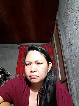 Everleigh mom online show from 11/16/25, 07:29