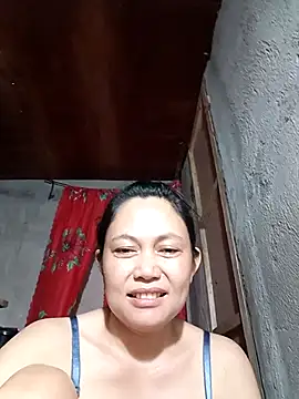 Everleigh mom online show from 11/30/25, 08:04