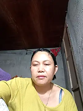 Everleigh mom online show from 11/03/25, 03:12