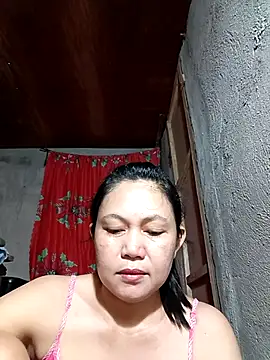 Everleigh mom online show from 11/15/25, 10:41