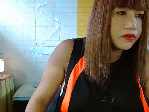 Snapshot of Peachy18xxx chatting on 02/25/26, 04:34 Peachy18xxx online show from 02/25/26, 04:34
