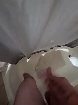 Snapshot of Mizzie55 chatting on 09/09/25, 01:38 Mizzie55 online show from 09/09/25, 01:38