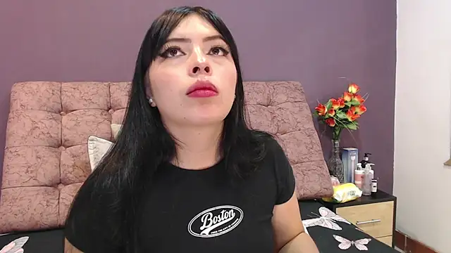 KateWelsin online show from 10/18/25, 08:22