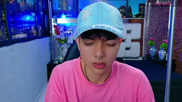 alandelrey57 online show from 12/03/25, 04:24