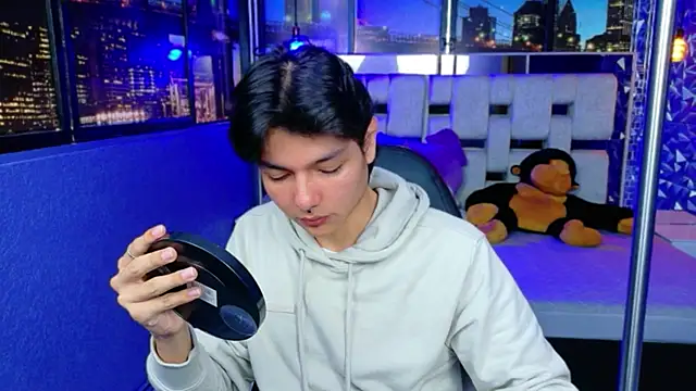 alandelrey57 online show from 03/24/26, 08:53