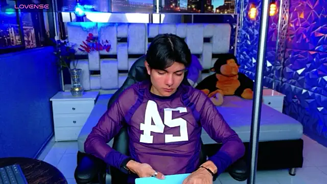 alandelrey57 online show from 03/17/26, 08:45