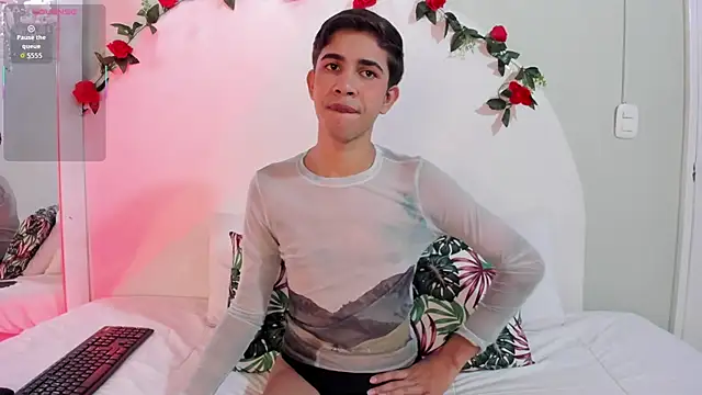 JoshuaSanzz online show from 09/17/25, 04:14