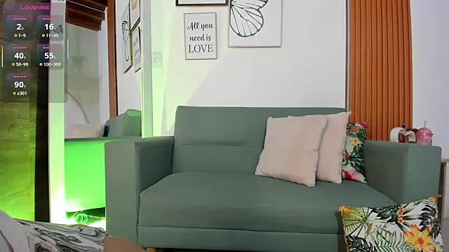 JoshuaSanzz online show from 11/04/25, 03:32