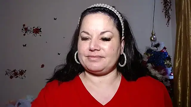 Snapshot of andreea2011 chatting on 10/04/25, 08:27 andreea2011 online show from 10/04/25, 08:27