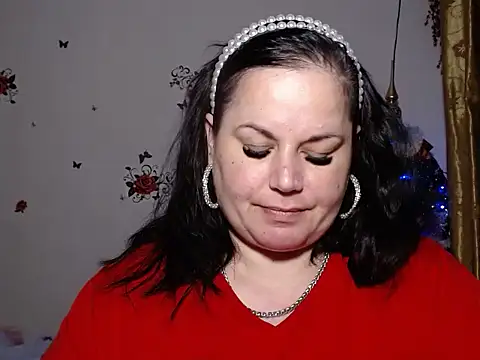 Snapshot of andreea2011 chatting on 09/29/25, 12:33 andreea2011 online show from 09/29/25, 12:33