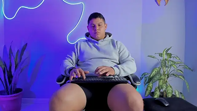 Maximus Steel online show from 09/26/25, 11:17