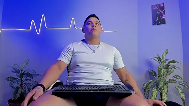 Maximus Steel online show from 11/02/25, 03:39