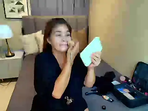 YuriMorgana online show from 03/07/26, 01:34