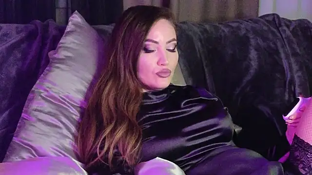 Snapshot of AliceJameson chatting on 01/15/25, 05:47 AliceJameson online show from 01/15/25, 05:47