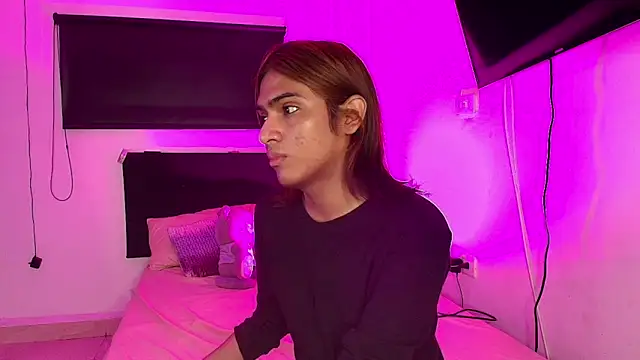 imgerver online show from 09/20/25, 01:27