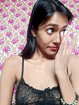 Snapshot of hornylizia123 chatting on 06/04/26, 02:49 hornylizia123 online show from 06/04/26, 02:49