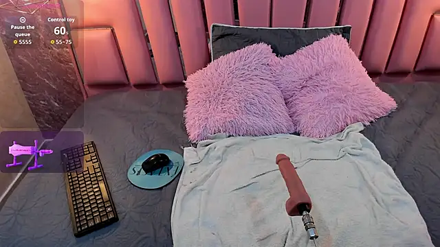 Snapshot of ALYANNA_HOT_ chatting on 11/03/25, 12:31 ALYANNA HOT online show from 11/03/25, 12:31