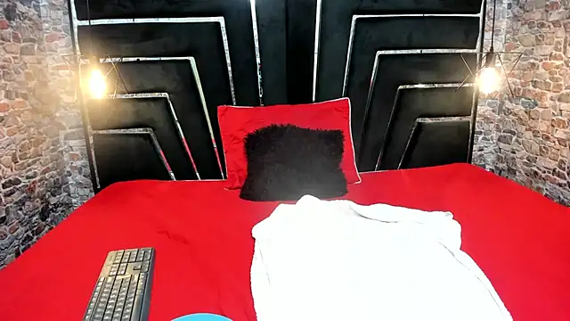 ALYANNA HOT  online show from 10/16/25, 12:24