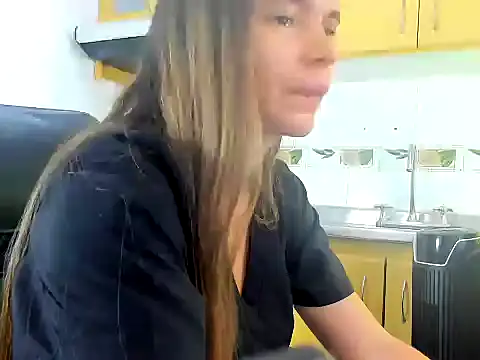 maira tf online show from 11/07/25, 03:55