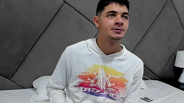 andrew colleman online show from 11/04/25, 07:23