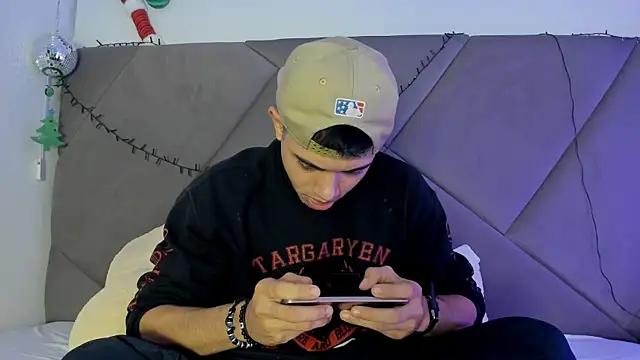 andrew colleman online show from 11/20/25, 05:19