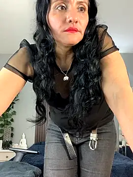 kataleya 29 online show from 10/30/25, 09:22