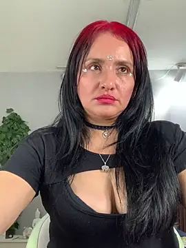 kataleya 29 online show from 12/13/25, 08:04