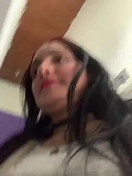 kataleya 29 online show from 12/21/25, 12:18