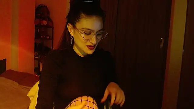 lia ana online show from 02/24/26, 05:19