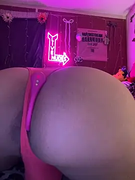 TranSexualJade95 online show from 11/15/25, 08:40