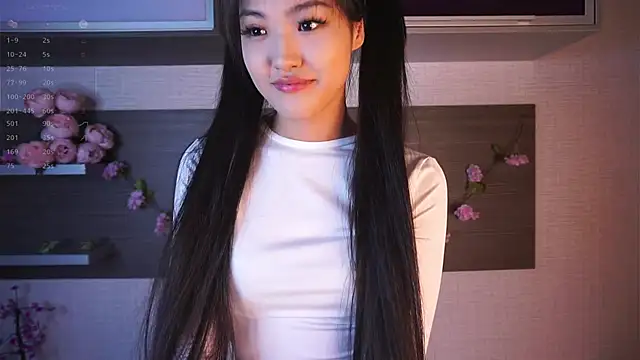 FancyEsten online show from 10/10/25, 09:21