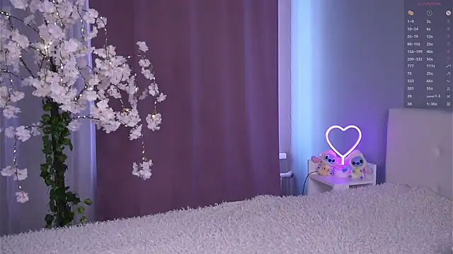 FancyEsten online show from 04/23/26, 08:21