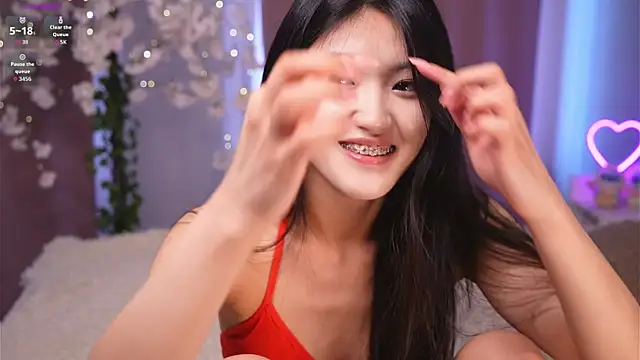 FancyEsten online show from 07/15/26, 08:54