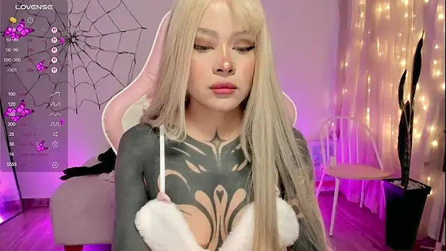AlinaLukyanova online show from 12/02/25, 04:03