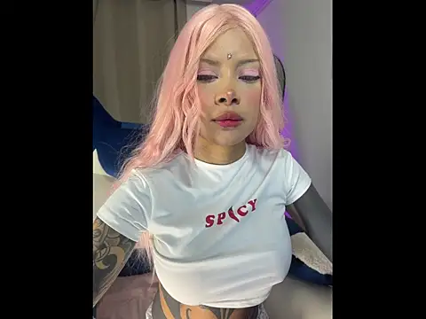 AlinaLukyanova online show from 06/15/26, 10:09