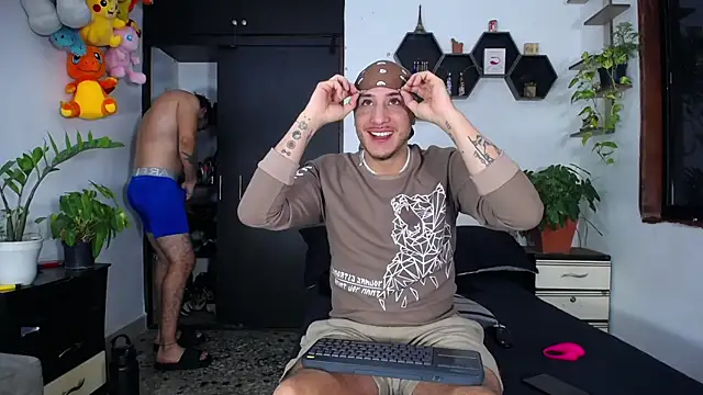 Borsalino Adam online show from 11/08/25, 05:38