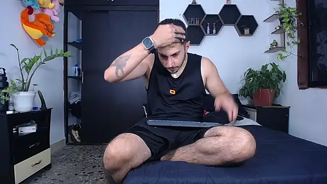 Borsalino Adam online show from 11/01/25, 08:57