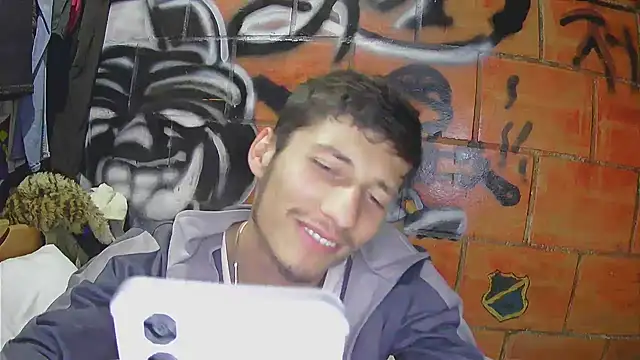 alexandercruz online show from 05/22/26, 11:36