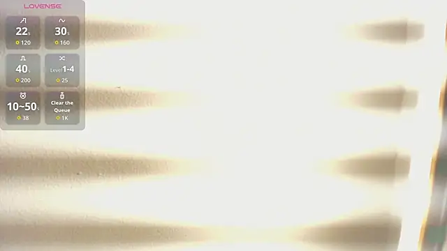 Snapshot of zarah_andrew__ chatting on 11/07/25, 12:10 zarah andrew online show from 11/07/25, 12:10