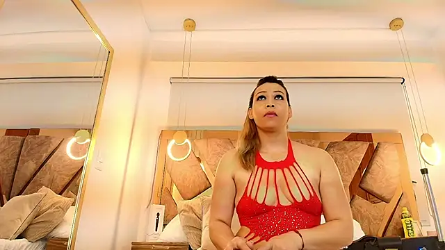 Snapshot of zarah_andrew__ chatting on 12/04/25, 03:11 zarah andrew online show from 12/04/25, 03:11