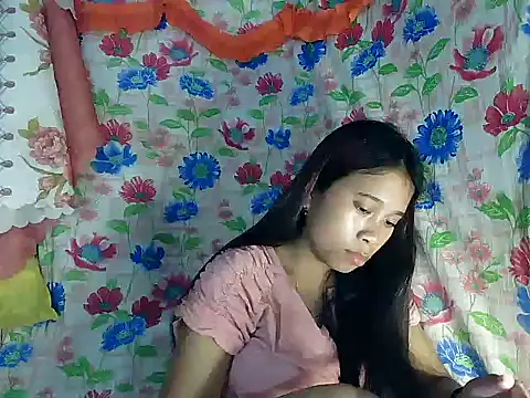 Snapshot of Pinay_Skinny18 chatting on 10/09/25, 01:22 Pinay Skinny18 online show from 10/09/25, 01:22