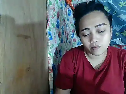 Snapshot of Pinay_Chubby20 chatting on 03/20/26, 08:21 Pinay Chubby20 online show from 03/20/26, 08:21