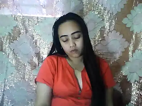 Snapshot of Pinay_Chubby20 chatting on 03/17/26, 12:46 Pinay Chubby20 online show from 03/17/26, 12:46