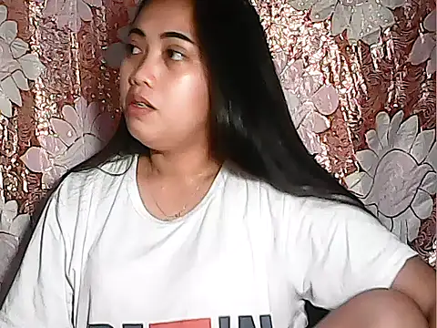 Snapshot of Pinay_Chubby20 chatting on 09/10/25, 07:57 Pinay Chubby20 online show from 09/10/25, 07:57