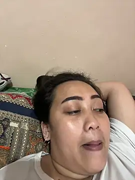 Snapshot of Pinay_Chubby20 chatting on 03/20/26, 02:01 Pinay Chubby20 online show from 03/20/26, 02:01