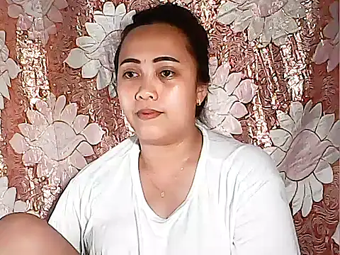 Snapshot of Pinay_Chubby20 chatting on 10/17/25, 08:50 Pinay Chubby20 online show from 10/17/25, 08:50